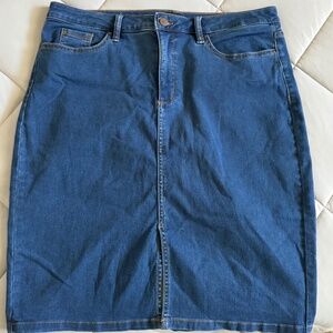 Jones New York Denim Skirt, size 14P